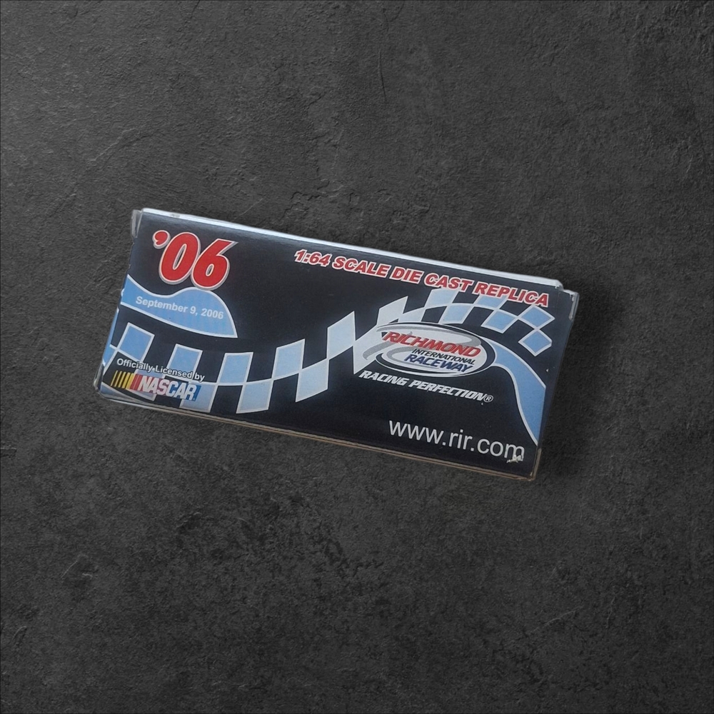 Nascar Die-Cast Model - Black and Blue 2006 - Picture 5 of 9